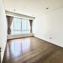 Sui Generis (D10), Condominium #632914261